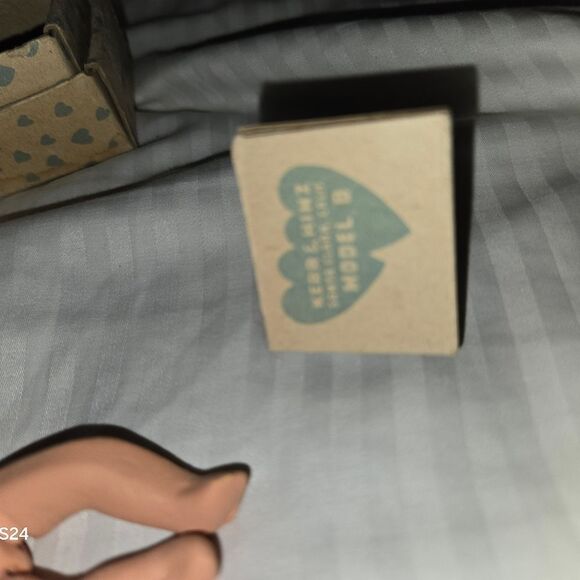 Vintage Kerr& Hinz Bisque Doll collectors Made In US - Picture 8 of 16